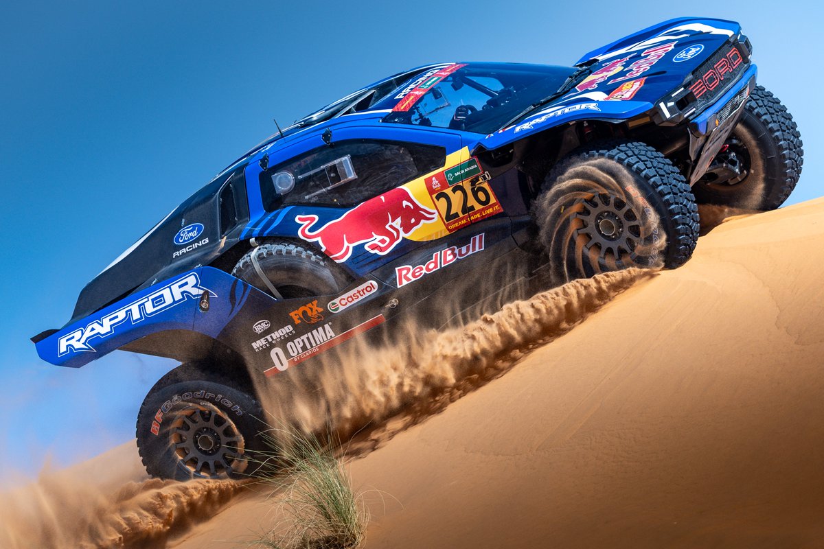 Jim Farley tweet media