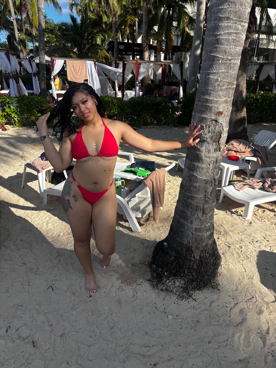 _ci2pretty's tweet photo. 🌊🥥🌺🌴 https://t.co/lByO6agnIx