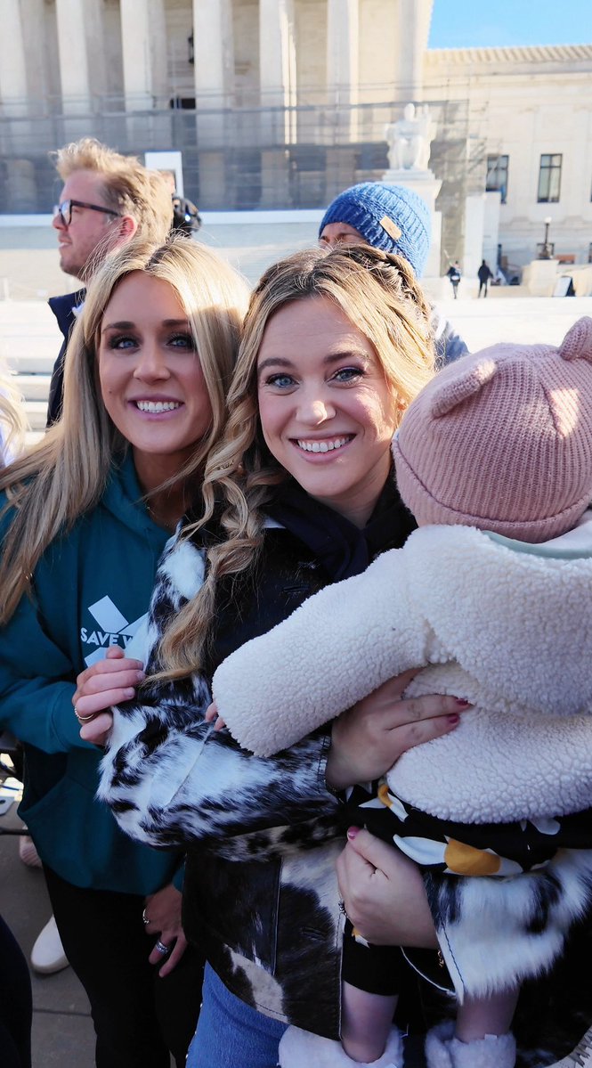 theisabelb's tweet image. For our daughters 🫶

So that she never has to share a locker room with a man.

So that her generation doesn’t define womanhood based on the ridiculous standard of “testosterone circulation” the ACLU is demanding.

So that she and her friends have an equal playing field for fun…