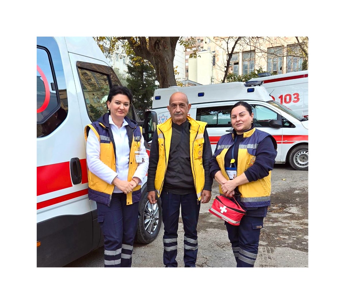 RTTTYM103's tweet photo. Oğlan körpənin çəkisi 3 kq 300 qram, boyu 51 sm-dir. 
Daha ətraflı: https://t.co/P2EFJUdke4 https://t.co/lgwsrUu5bG