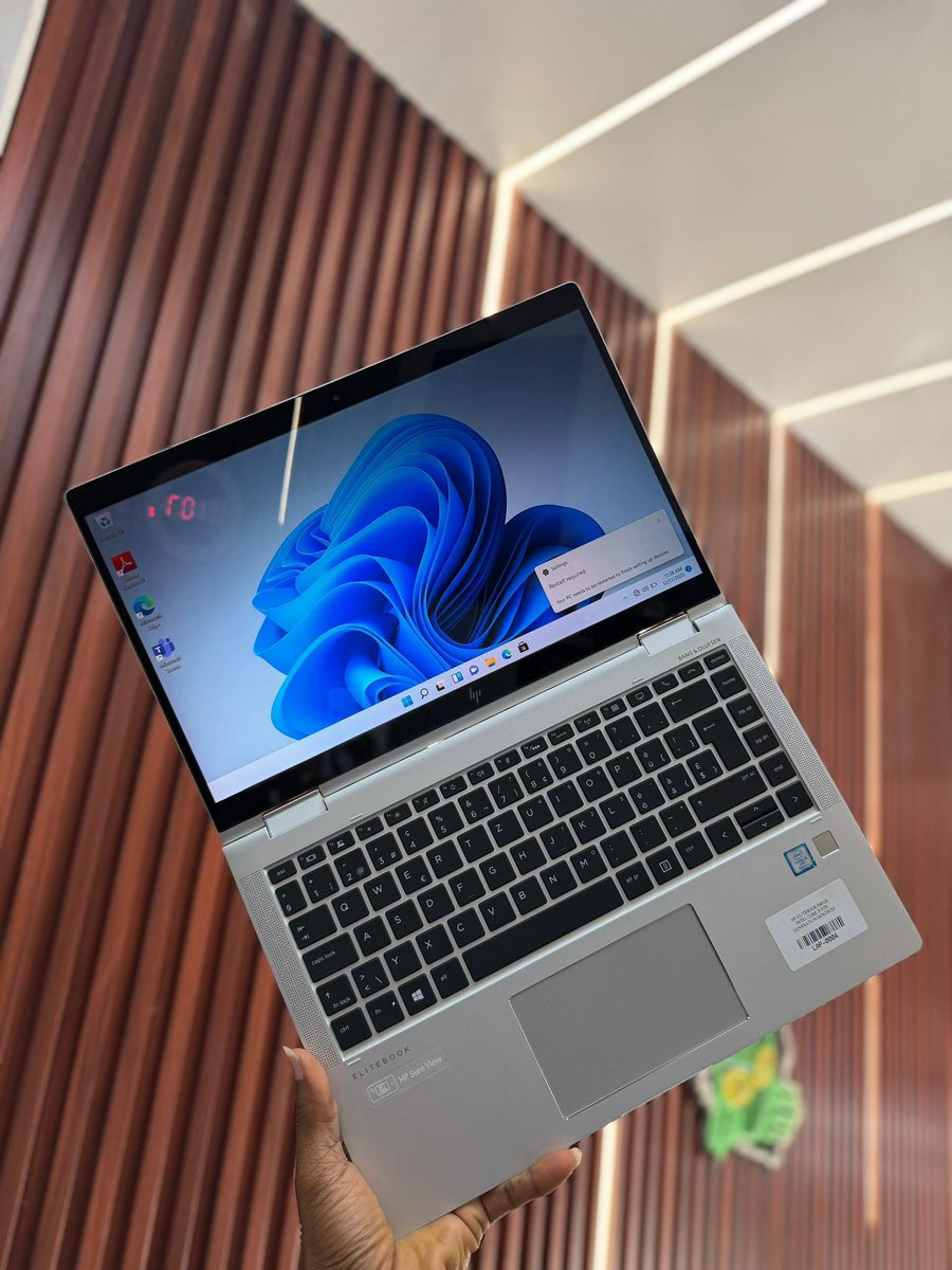 coby_reigner's tweet photo. HP ELITEBOOK 1030 G7*
Touch screen
Intel®️ core i5 10th generation vpro max turbo frequency,6mb cache
• Condition: 99.99% clean
• Screen size:13 inches"
• Memory speed:2400mhz 
• Ram:16 GB DDR4
 . Hard drive:256GB SSD
 • Graphics:intel UHD 620( 4GB )
🏷️GHS 6,200
📞0553922280 https://t.co/wghLqvJovz