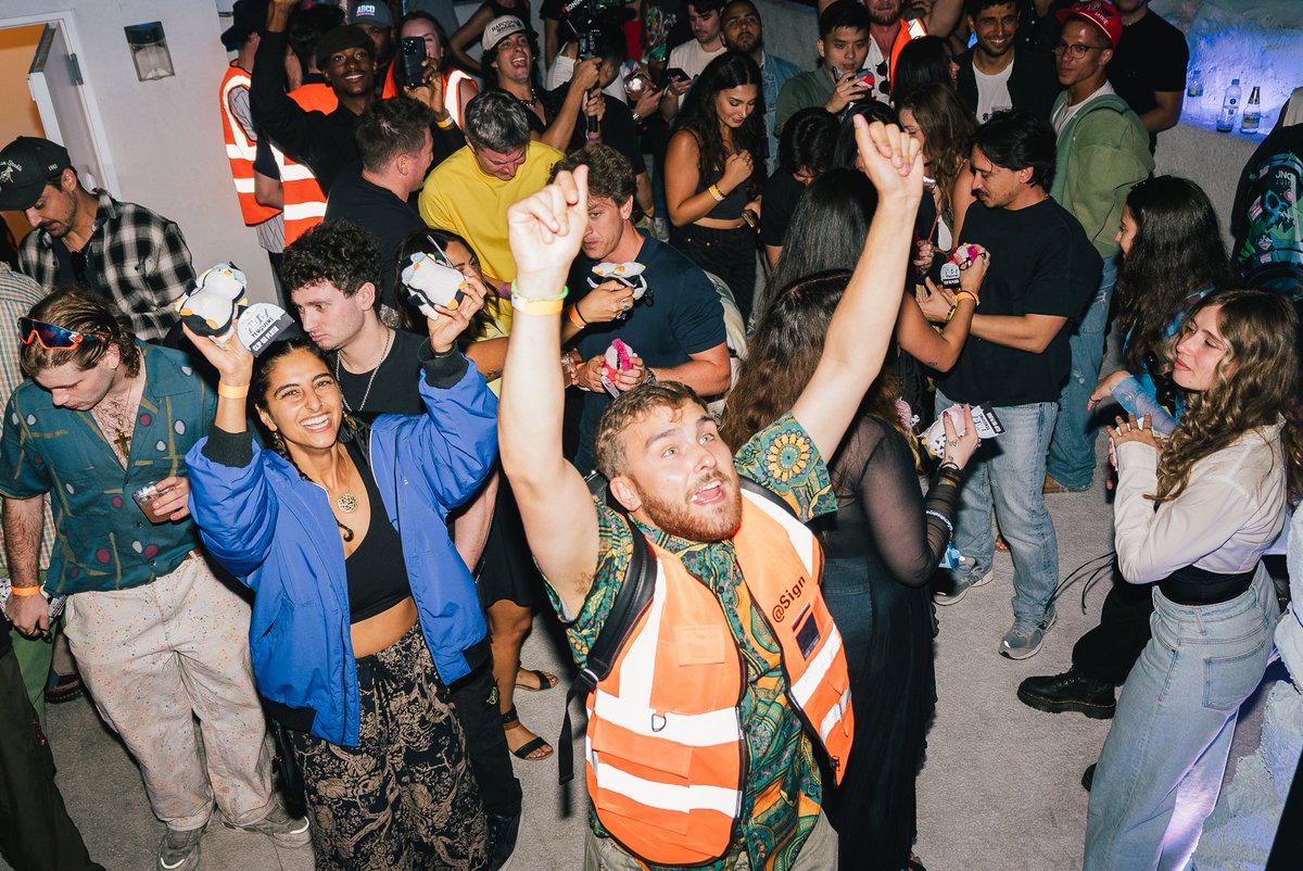 JW | johnnysolami.sol tweet media