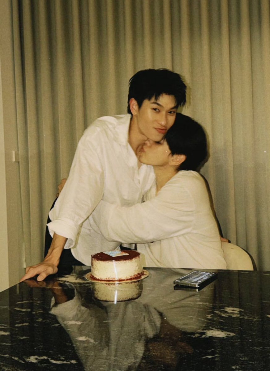 วันเกิดปีนี้หวานจังเลยเนอะ