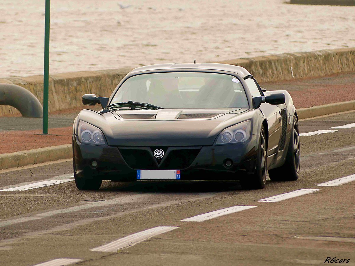RGcars85's tweet image. #Vauxhall VX220 🇬🇧