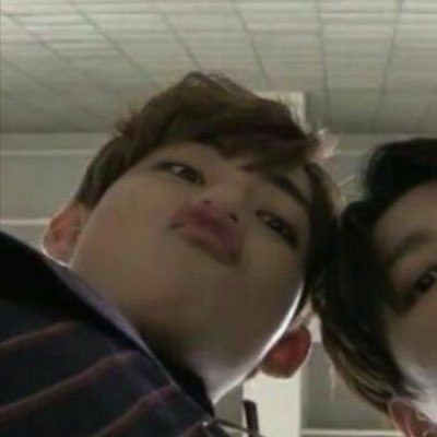 #NuevaFotoDePerfil hasta que venda la casa para q mi novia vea bts