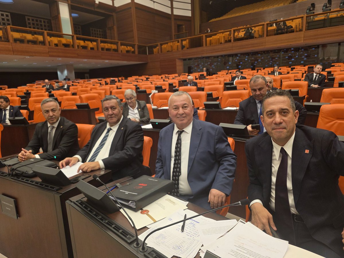 TBMM’de Nöbetteyiz..
#MuratÇalıkSerbestBırakılsın 
<a href="/alimahir/">Ali Mahir Başarır</a> 
<a href="/fethigurer/">Ömer Fethi Gürer</a>