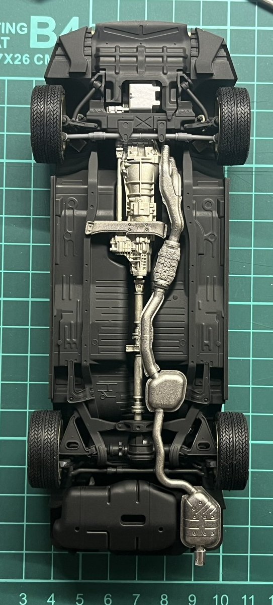 R32の足回り完成したけど素晴らしすぎん.?誰か助けてくれ。カッコよ