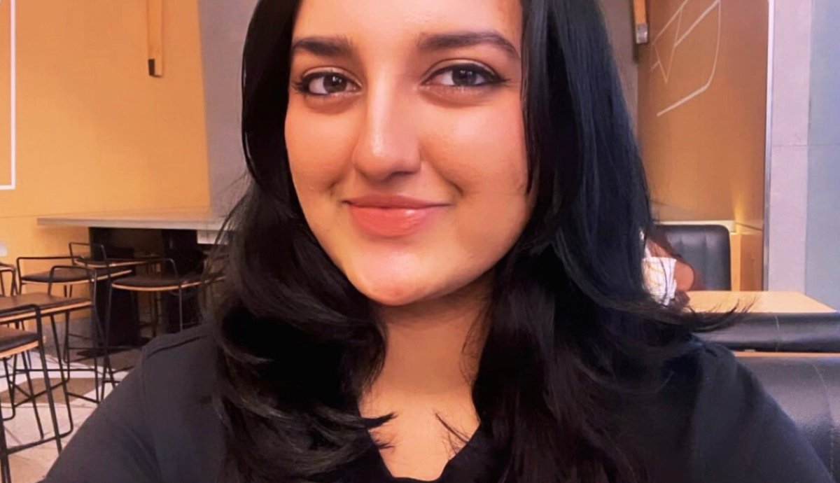 NatashiaKaur's tweet photo. I wish someone had told me this before I joined my first startup. Startups are often romanticized as fast growth, ownership, and learning on steroids.

What people don’t talk about enough is the hidden cost. 

Link: https://t.co/GGF7lH6g83 https://t.co/xJyxJoH03n