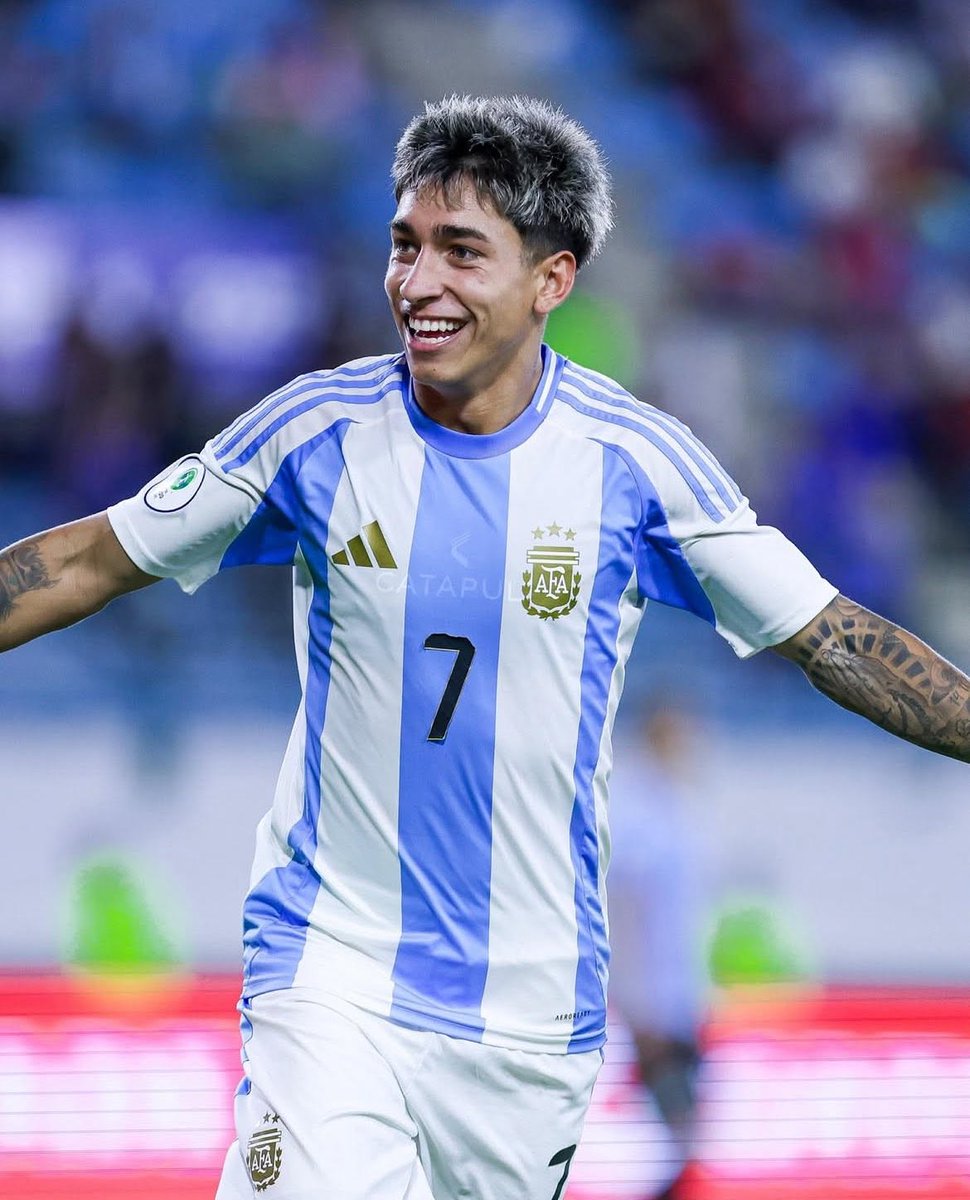 𝝬𝝾𝞂𝝴 𝝠𝝾𝞄𝝸𝘀 𝝟𝝾𝞃𝞂𝝰𝝻𝝿𝝰𝞂𝝶𝘀 🍺⚡ tweet media