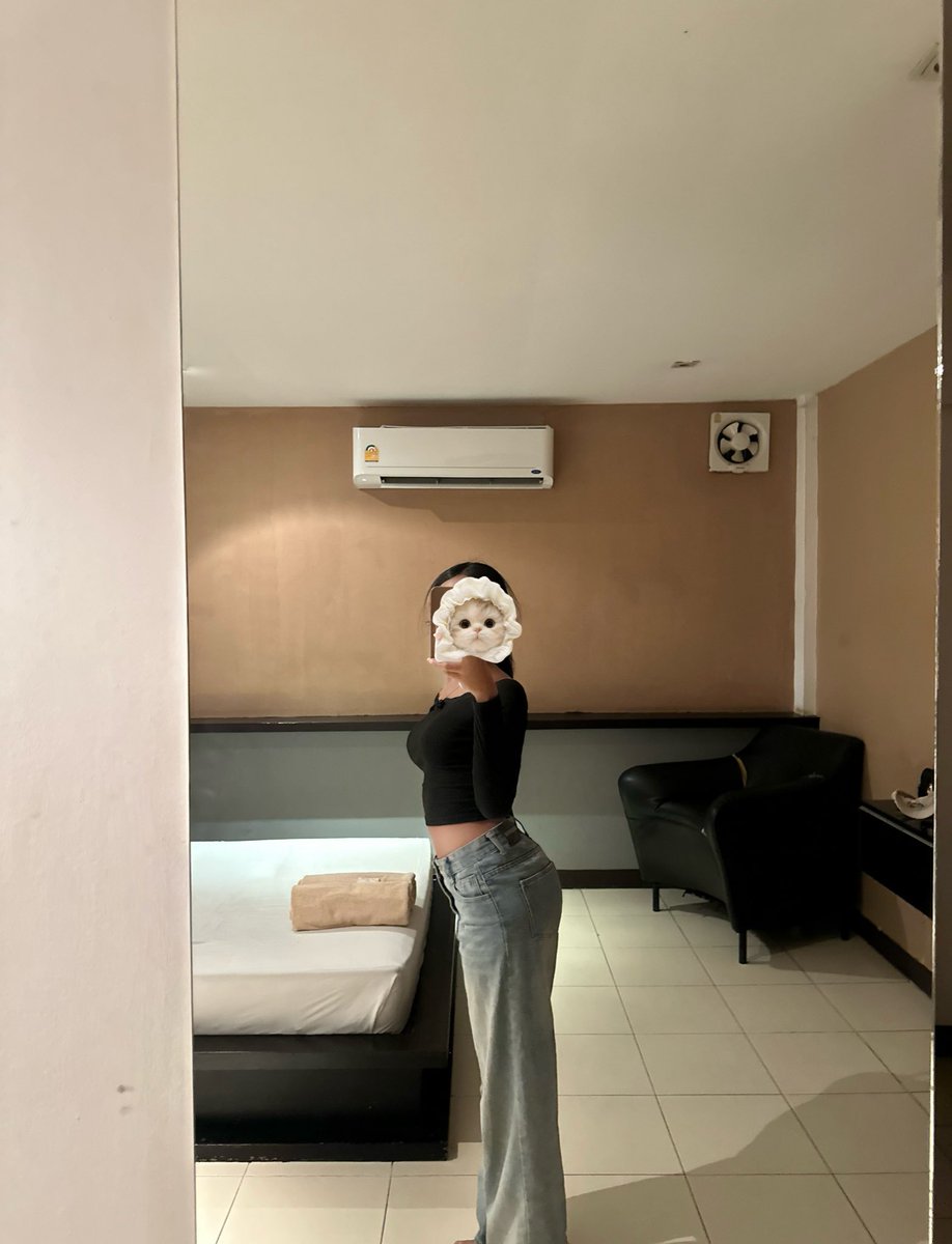 sugar0192458's tweet photo. นอนนี้งับคืนนี้ เหงาาาม๊ากก 🫨🥱 
#ภูเก็ต #ภูเก็ตในเมือง #ถลาง #วิชิต #ป่าตองภูเก็ต #กระทู้ #ภูเก็ตนัดเสียว #ภูเก็ตเอ้าดอร์ #ภูเก็ตทัก https://t.co/jG0VAUiJoa