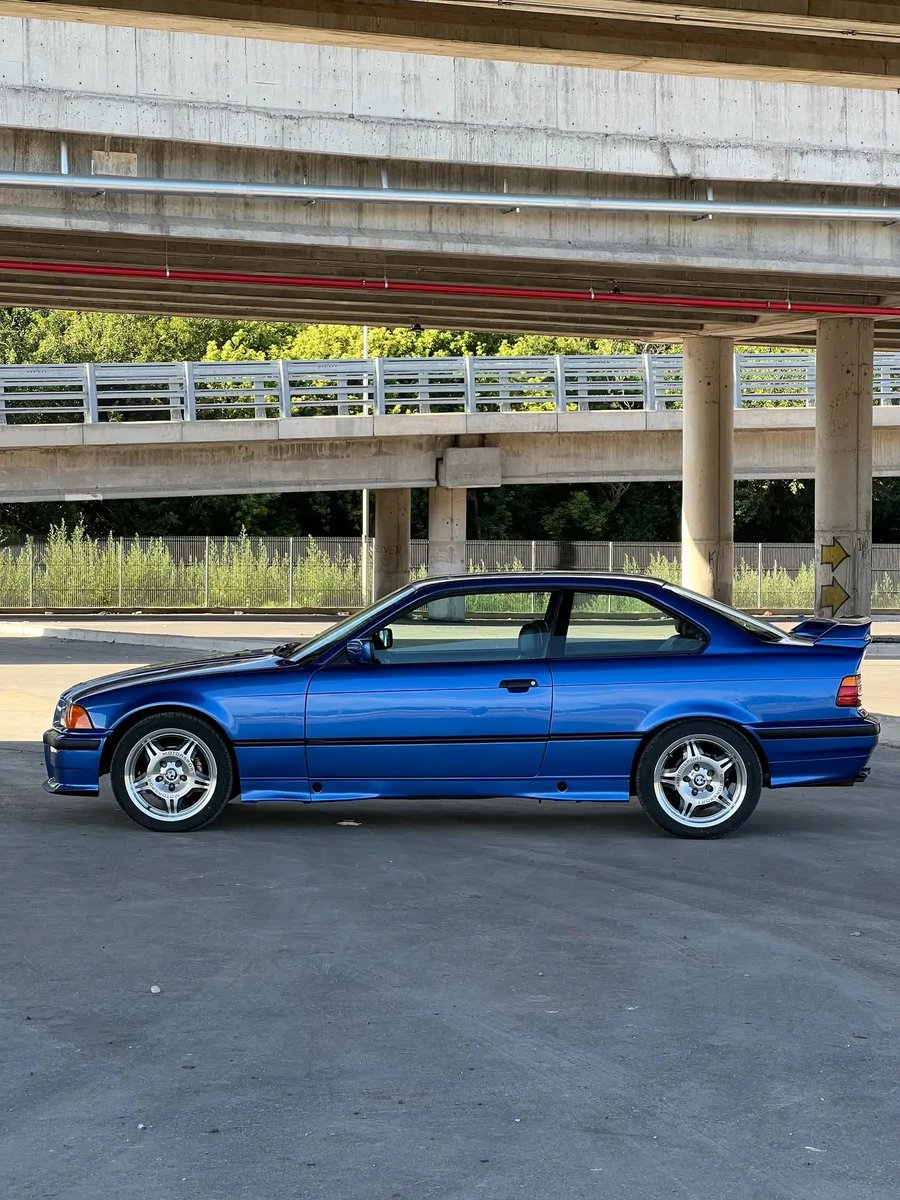 V6 Marketplace tweet media