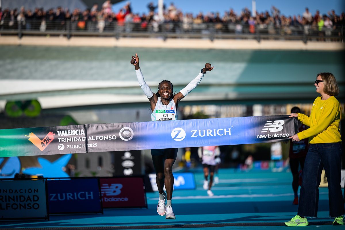 PinnedShot Media tweet media