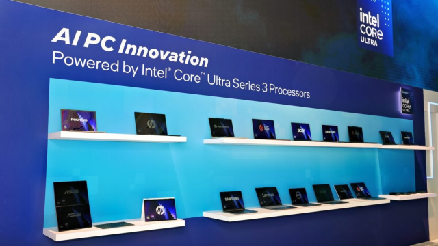 Great to see Gizmodo highlight the power and efficiency of Intel Core Ultra Series 3 — and name it Best CPU of #CES2026! #IAmIntel bit.ly/4sF2pl9
