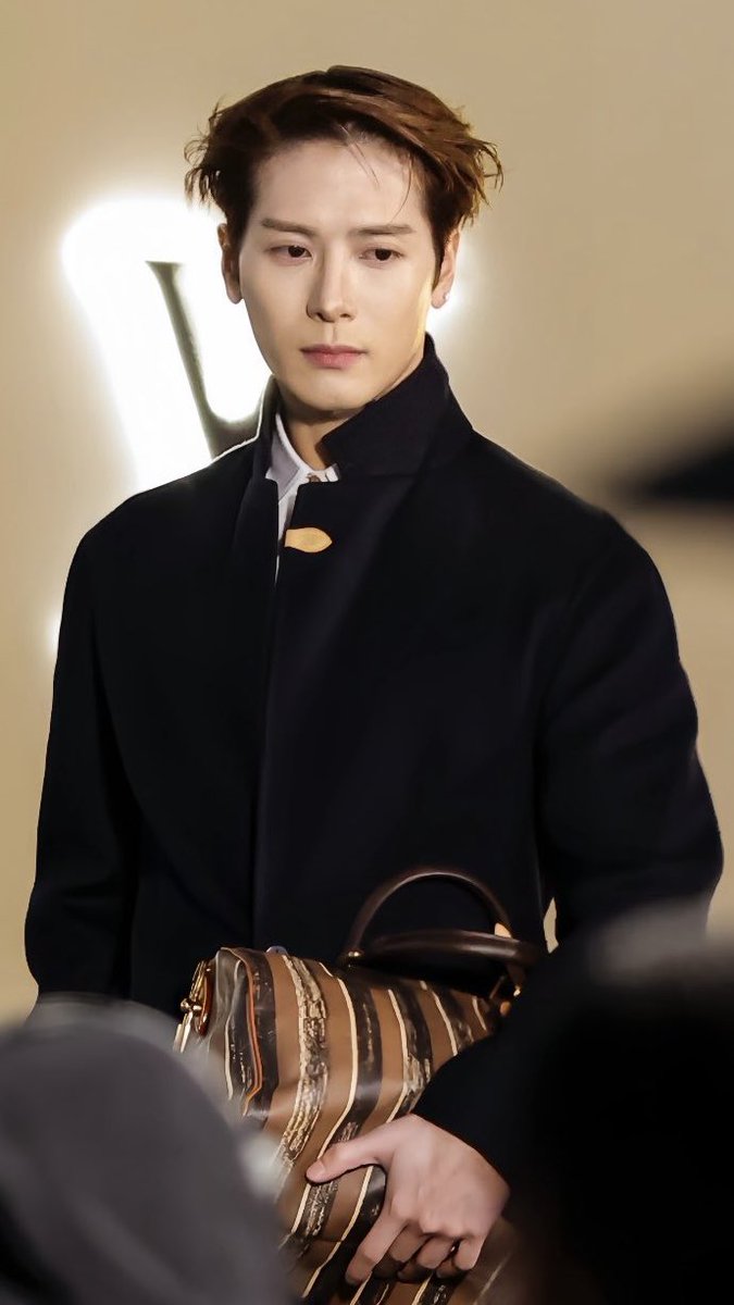 QwShadows's tweet image. นาทีนี้ยกให้ HA คนนี้เลย เปล่งประกายสุดๆ

 #JacksonWangxLouisVuitton
#JacksonWang