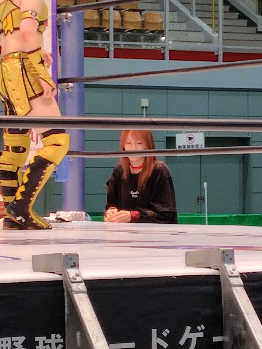 toraumaqu's tweet photo. そういや全然考えて無かったけど 
横アリの後から 
俺は誰を応援していけばいいんだ？
(´･ω･`)

(ゆる募)キモオジの心の置き場 笑

 #STARDOM  #GE
 #鹿島沙希 選手 https://t.co/FBgnLD3GBd