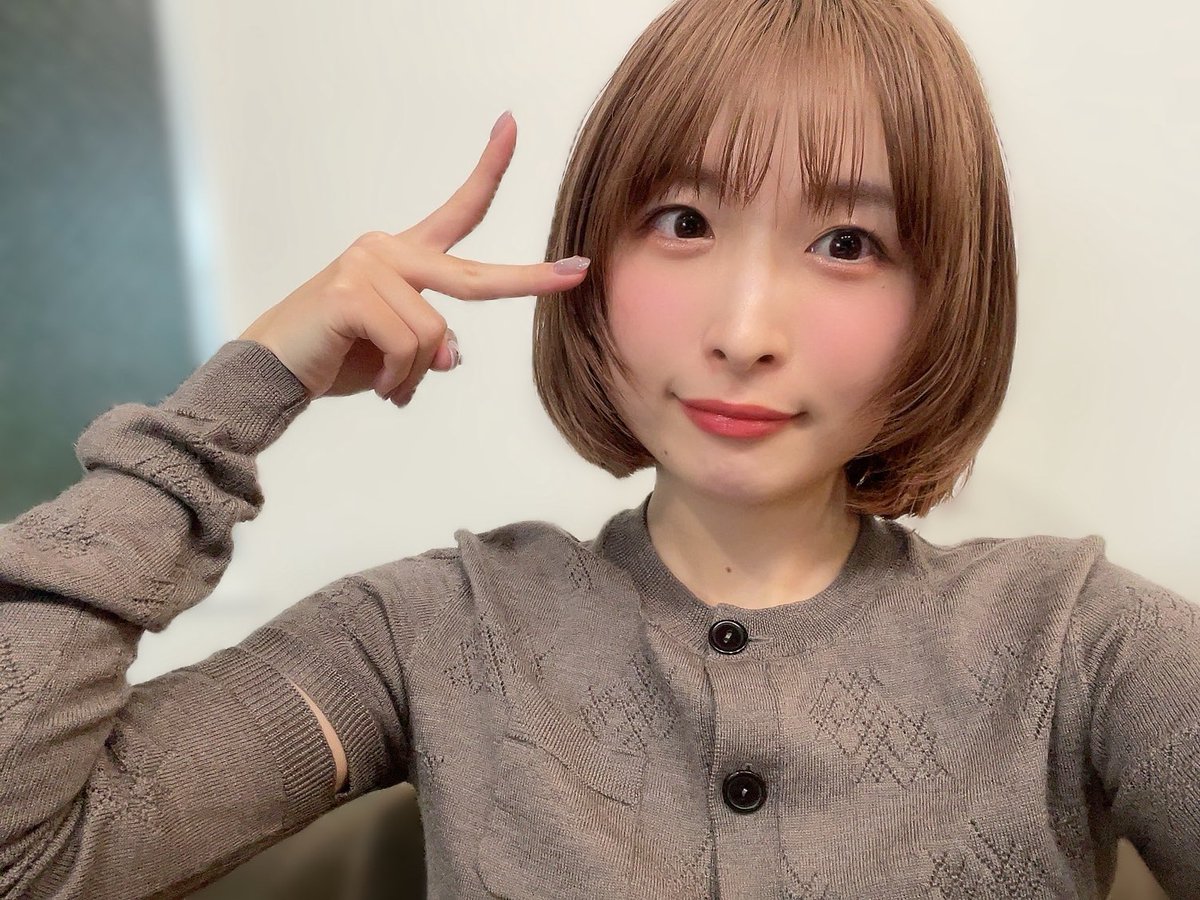 ozawa_rena's tweet image. #Gamer放送局
ご視聴ありがとうございました！

恋愛風ノベルゲーム「陰キャラブコメ インシツマシマシ」をプレイさせていただきました💻✨

声優さんたちのお芝居もおもしろいし、すごいインパクトを残した作品でした！笑

2026年もGamer放送局をよろしくお願いします🎍