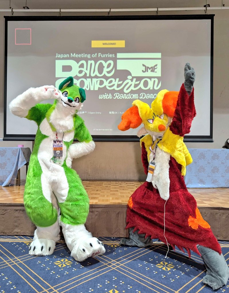 Blush_Iam_Wolf's tweet image. B「マフォクシー君と一緒にランダムダンスコンペに出たよ！ランダムダンスは上手く踊れたけどダンスコンペが大変だったなぁ💦即興であれだけ踊れるみんな本当にスゴいよね…！もっとボクも頑張らなきゃ！」
📸:@WingsofGriffin
#JMoF2026