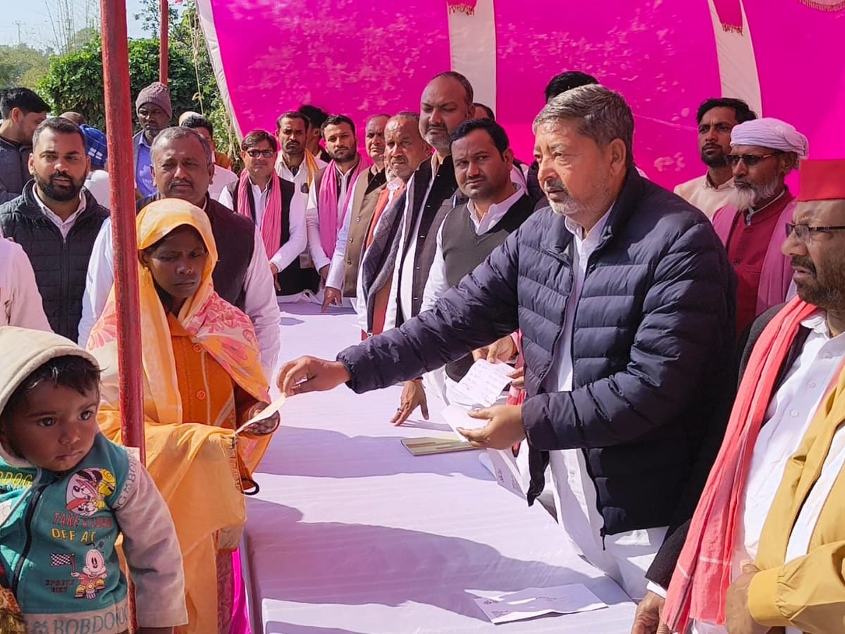 janpadnewslive's tweet photo. @yadavakhilesh 
https://t.co/iMwnUrn1fG https://t.co/CxMjA47yAa