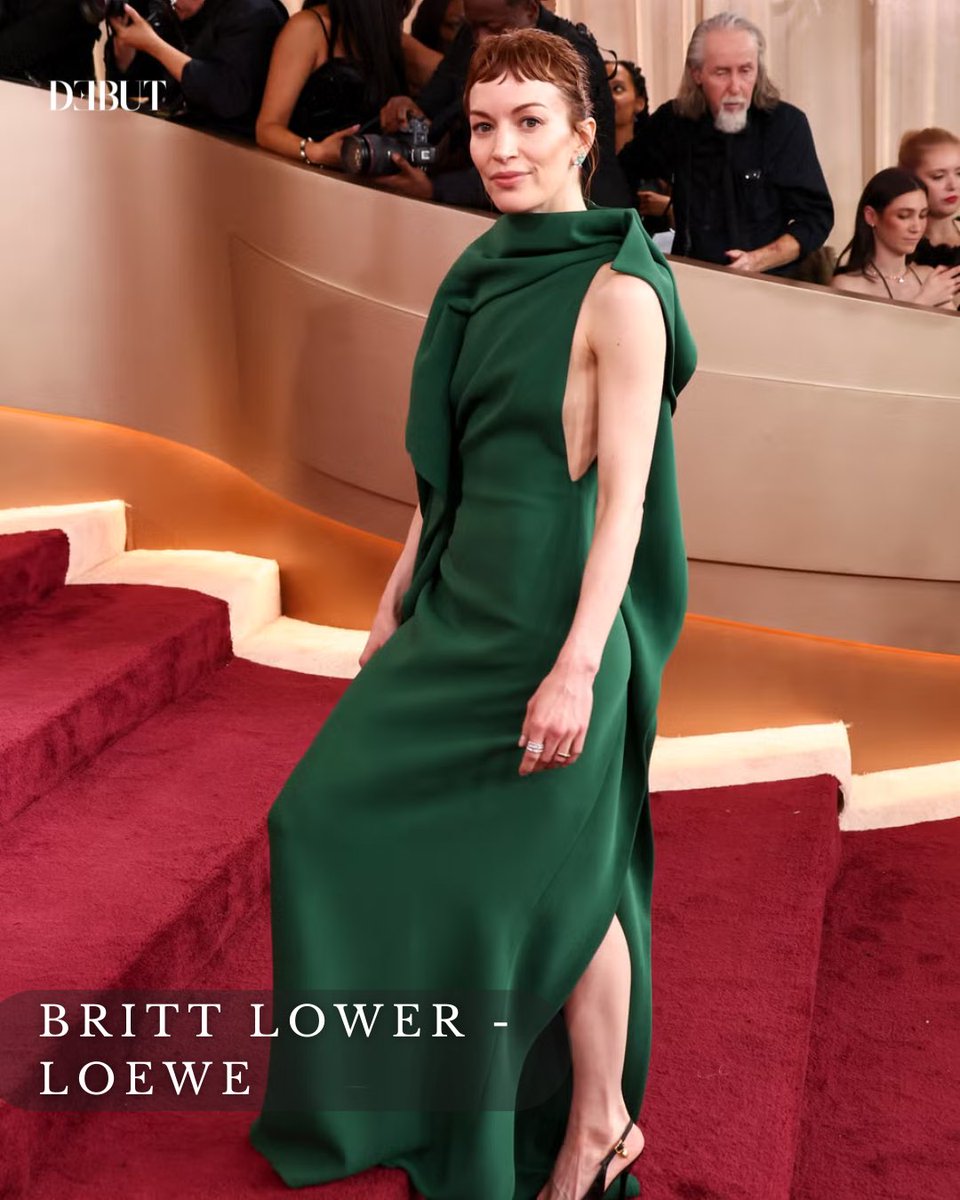 Revista DEBUT tweet media