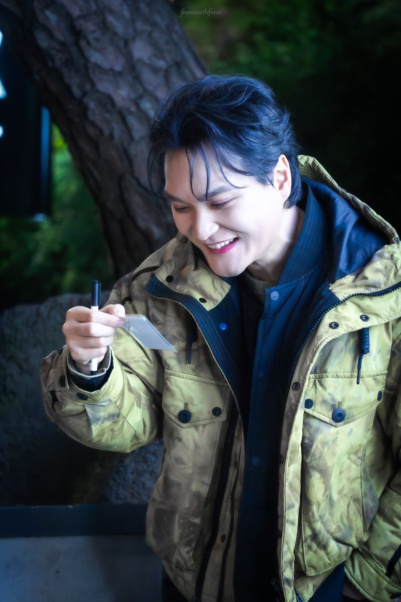 지구로부터 온 소식 tweet media