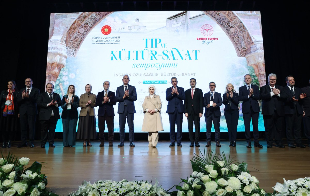 Sağlık Bakanlığımız ile Cumhurbaşkanlığı Kültür ve Sanat Politikaları Kurulumuz iş birliğinde hayata geçirilen “Tıp ve Kültür-Sanat Sempozyumu”nun hayırlara vesile olmasını diliyorum.

Bu anlamlı buluşma; tıbbın bilimsel birikimini, kültürel hafızayla ve sanatsal bakışla aynı