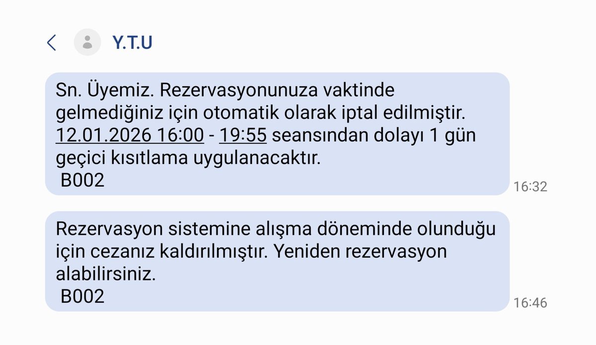 Kütüphane kendi kendine benle küsüp barışmış amk bana birini hatırlatıyor