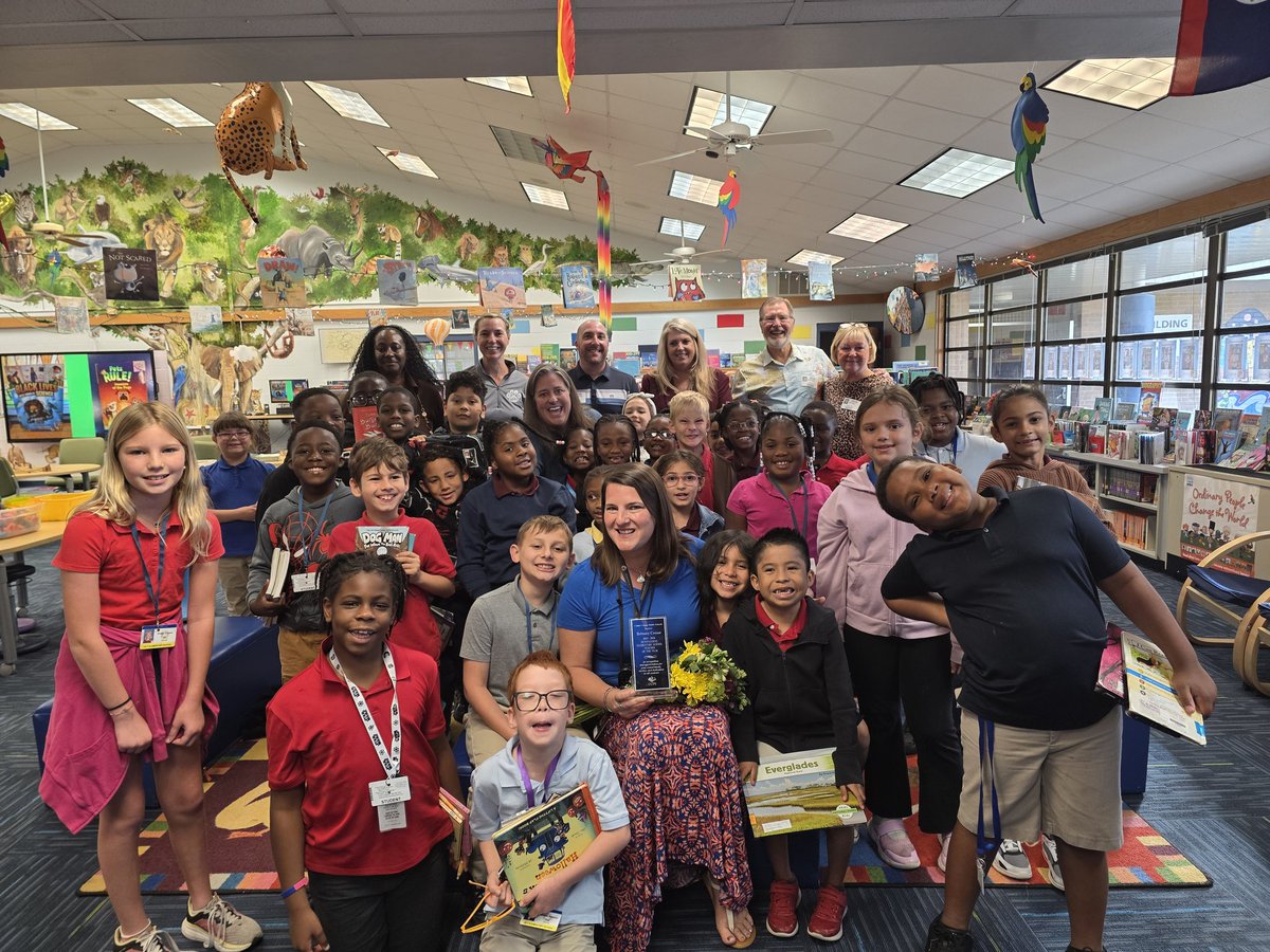 Dr. Leslie Ricciardelli tweet media