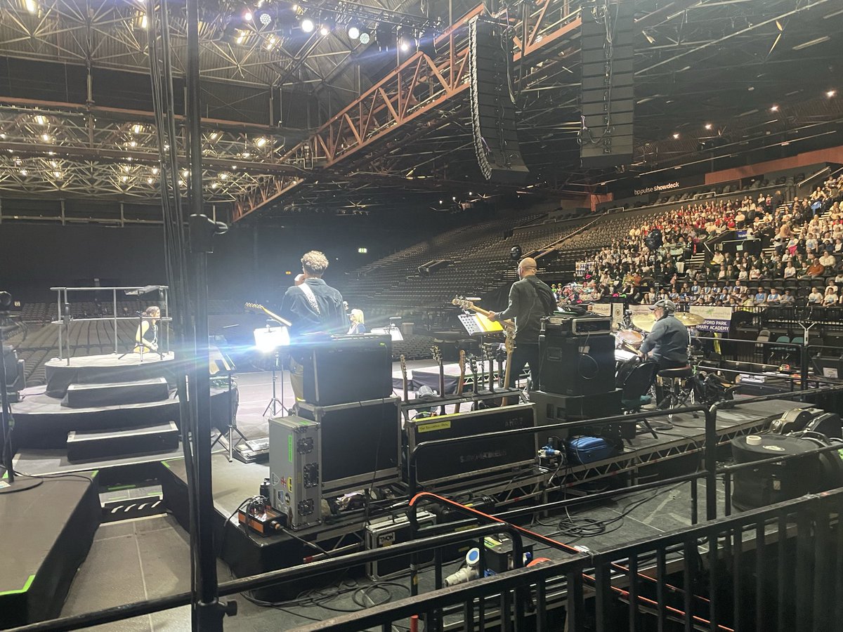 latimerprimary's tweet photo. We only got the best seats in the house! ๐คฉ๐๐๐ถ rehearsals have started and we are LOVING IT!! #YV30 #YoungVoices #rightbehindtheband https://t.co/CM3S1ffHgx