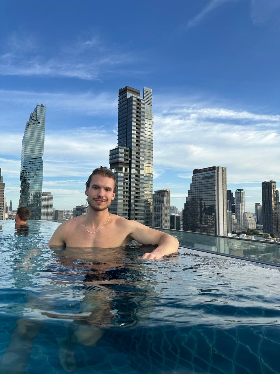 Devin Mark tweet media