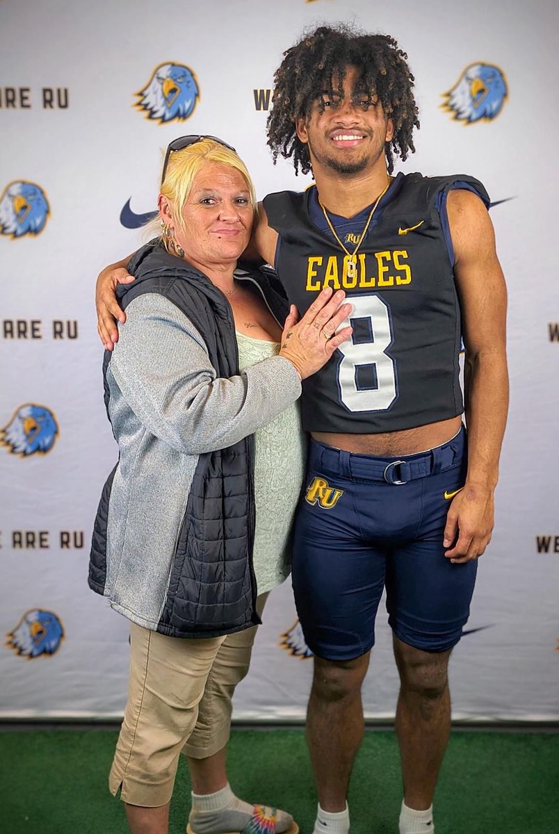 Donovan Warren tweet media