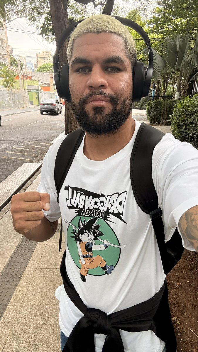 Presente de um fã japonês! Muito obrigado pelo carinho 😍🙏🏽🫡🇧🇷