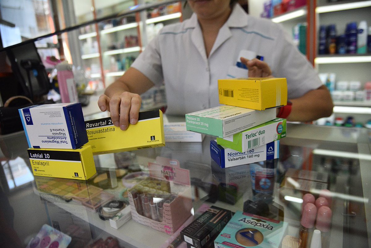 perfilcordoba's tweet image. 🔴 Los medicamentos subieron 2,7% en diciembre: el aumento general que cerró el año en Córdoba

— Con un ritmo más alto que en noviembre, los precios volvieron a ajustarse en farmacias cordobesas.

+ información en: perfil.com/noticias/cordo…

✍🏻@sofimartinezma