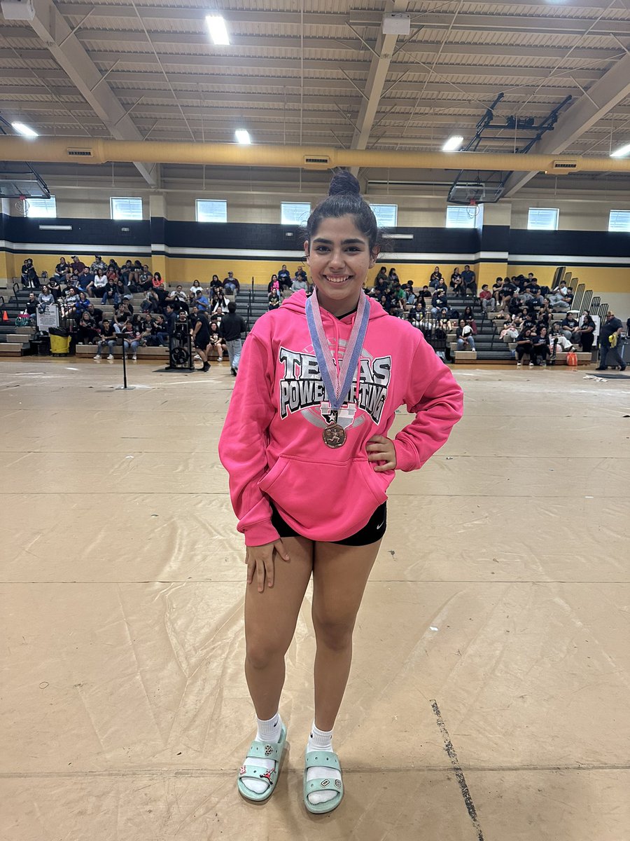 @RHBobcatPOWERLIFTING tweet media