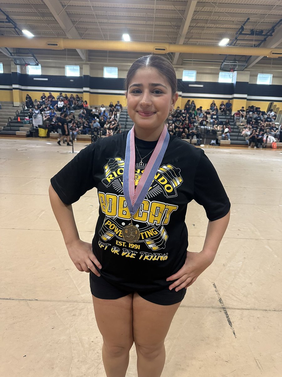 @RHBobcatPOWERLIFTING tweet media