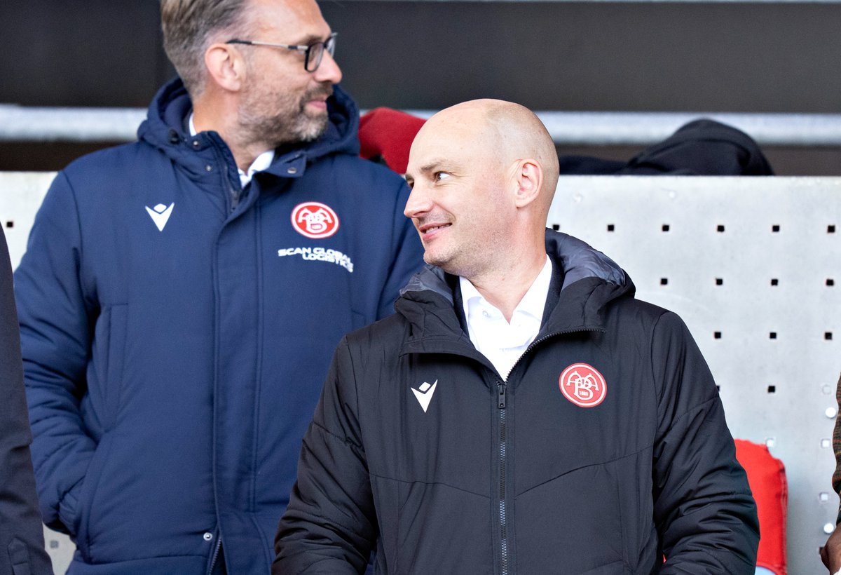 ripodsten's tweet image. Transfervinduet har været åbent i næsten to uger, men hos AaB er der ikke sket noget endnu. AaB's sportschef John Møller fortæller hvorfor i den nye udgave af Ripodsten. Den er klar i Nordjyskes app. nordjyske.dk/app-download