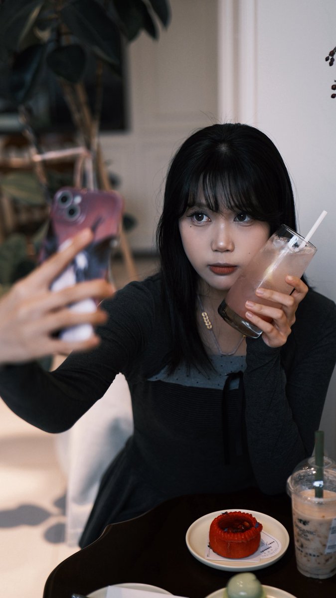 吃一颗小蓝莓🌙 tweet media