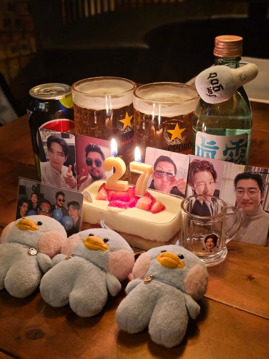 지오디도 팬지오디도 오래오래 함께...🩵
(더덕이 쬬끔 무섭쓰 like 마녀사냥)
#데뷔27주년_지오디는_현재진행형
#god_27th_HBD