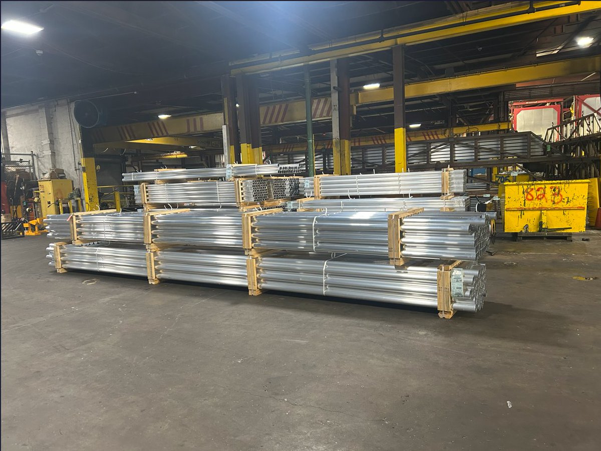 TriCityExt's tweet photo. From raw billet to your next big project. 🛠️
Ever wonder how high-performance aluminum shapes are born? It starts with intense heat, massive pressure, and the precision of our custom dies.
At Tri-City Extrusion, we don’t just push metal—we shape possibilities. 
#TriCityExtrusion https://t.co/ohNL4yoKQK
