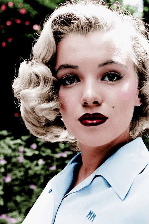 Clubpassionmar2's tweet photo. Own color work so please do not share it on another group or page other than this one without quoting my name and agreement. Thanks for your understanding.
#marilynmonroe #Marilyn #clubpassionmarilyn #colorisation #colorwork #edclark https://t.co/e1LUxmhe9Y