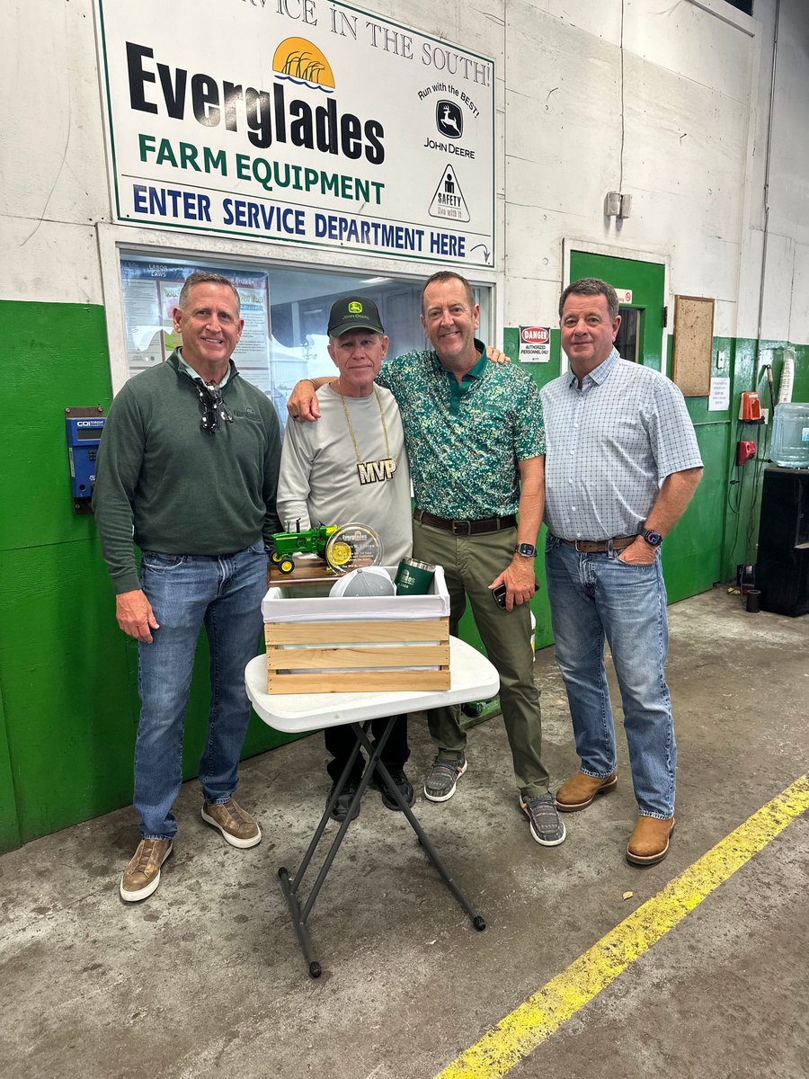 EvergladesEquip's tweet photo. 50 years, countless changes, and through it all, Timothy Laster has stayed loyal, hardworking, and a guiding force at our Belle Glade dealership. Thank you for everything, Timmy. Our MVP will be missed.

#EvergladesEquipment #TeamEEG #EEGLegacy https://t.co/LF7D3zCGsz