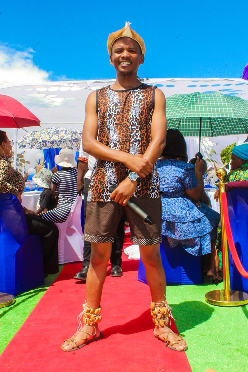 Stanza Mmoki tweet media