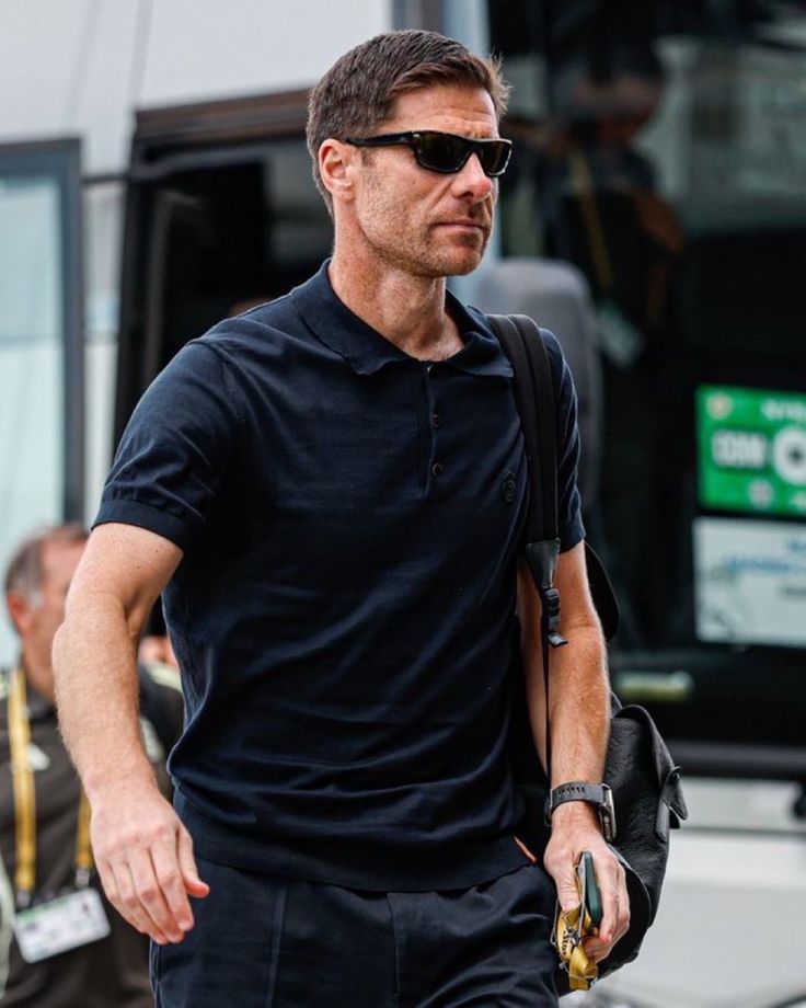 theMadridZone's tweet image. 🚨 BREAKING: Xabi Alonso YELLED at the PLAYERS in early November, saying: "I DIDN'T KNOW I CAME HERE TO COACH LITTLE CHILDREN!"

He said it because some players constantly showed low effort, sulked, and whispered between each other. @marca