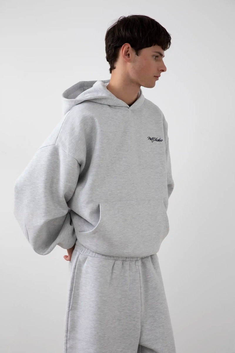 M***SHAKES tweet media