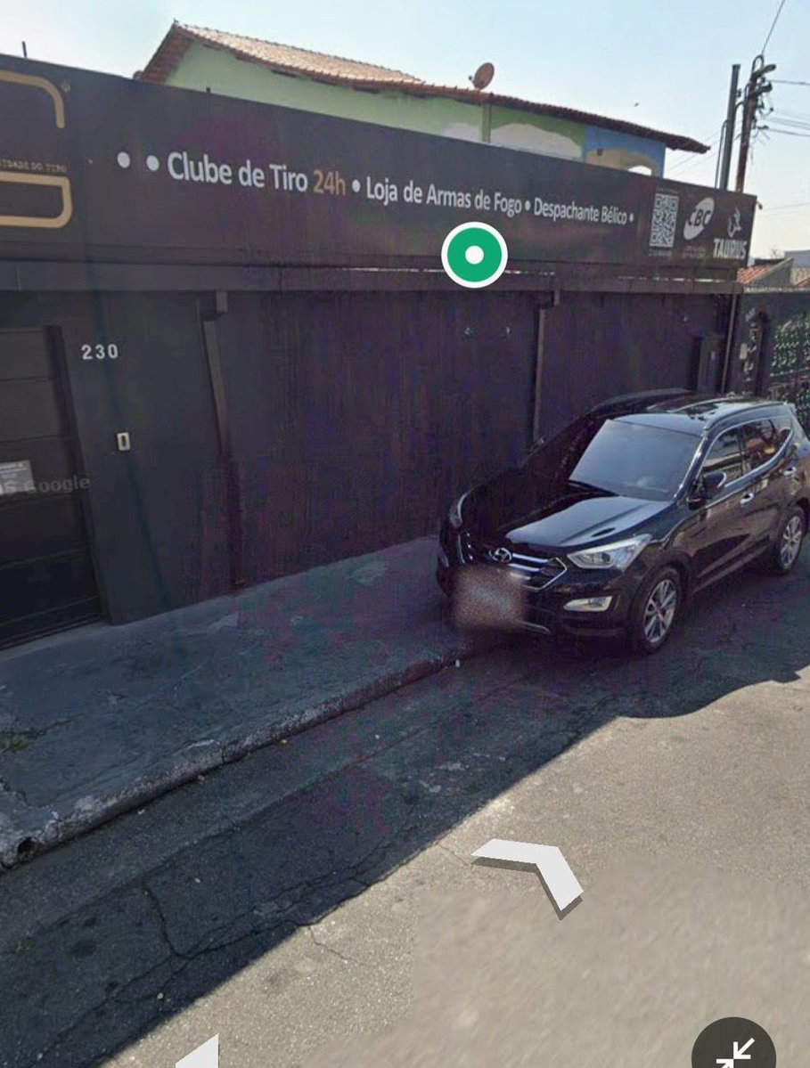 pesquisas_elige's tweet image. 🚨URGENTE: Parece piada, mas não é bem assim: o Deputado Federal @paulobilynskyj1 (PL-SP), o irresponsável que propôs uma GUERRA CIVIL contra eleitores do Presidente @LulaOficial (PT), GASTA DINHEIRO PÚBLICO em uma loja de venda de ARMAS para alugar um luxuoso carro blindado da…