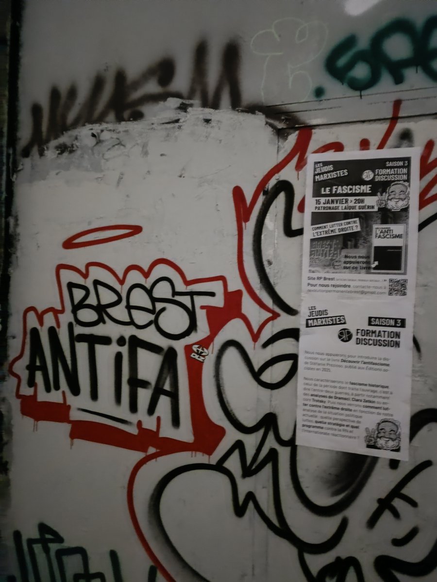 RevPermanente29's tweet image. 🗞️LIRE
- Bonapartisme et fascisme (1934), #Trotsky: revolutionpermanente.fr/Trotsky-et-la-…
- La Lutte contre le fascisme, rapport de 1923 à l'Internationale Communiste, Clara #Zetkin: …dre-avec-rosa-luxemburg.over-blog.com/2023/05/clara-…
- Que faire face à l’extrême droite et aux néo-fascistes ?: rpbrest.infini.fr/2025/12/05/que…
4/4