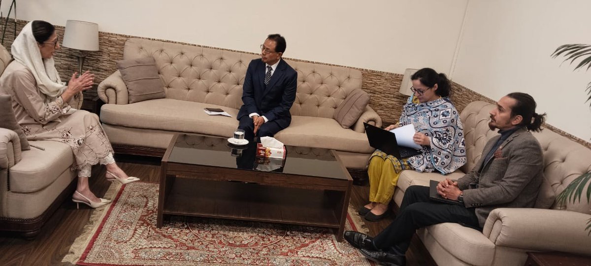 Dr_shezra118's tweet photo. Dr. Shezra Mansab, Minister of State, held a meeting with the Director General of the South Asia Co-operative Environment Programme (SACEP) to discuss regional cooperation on environmental protection and climate resilience.
@DrShezraKharral https://t.co/uhTZFjEXLT