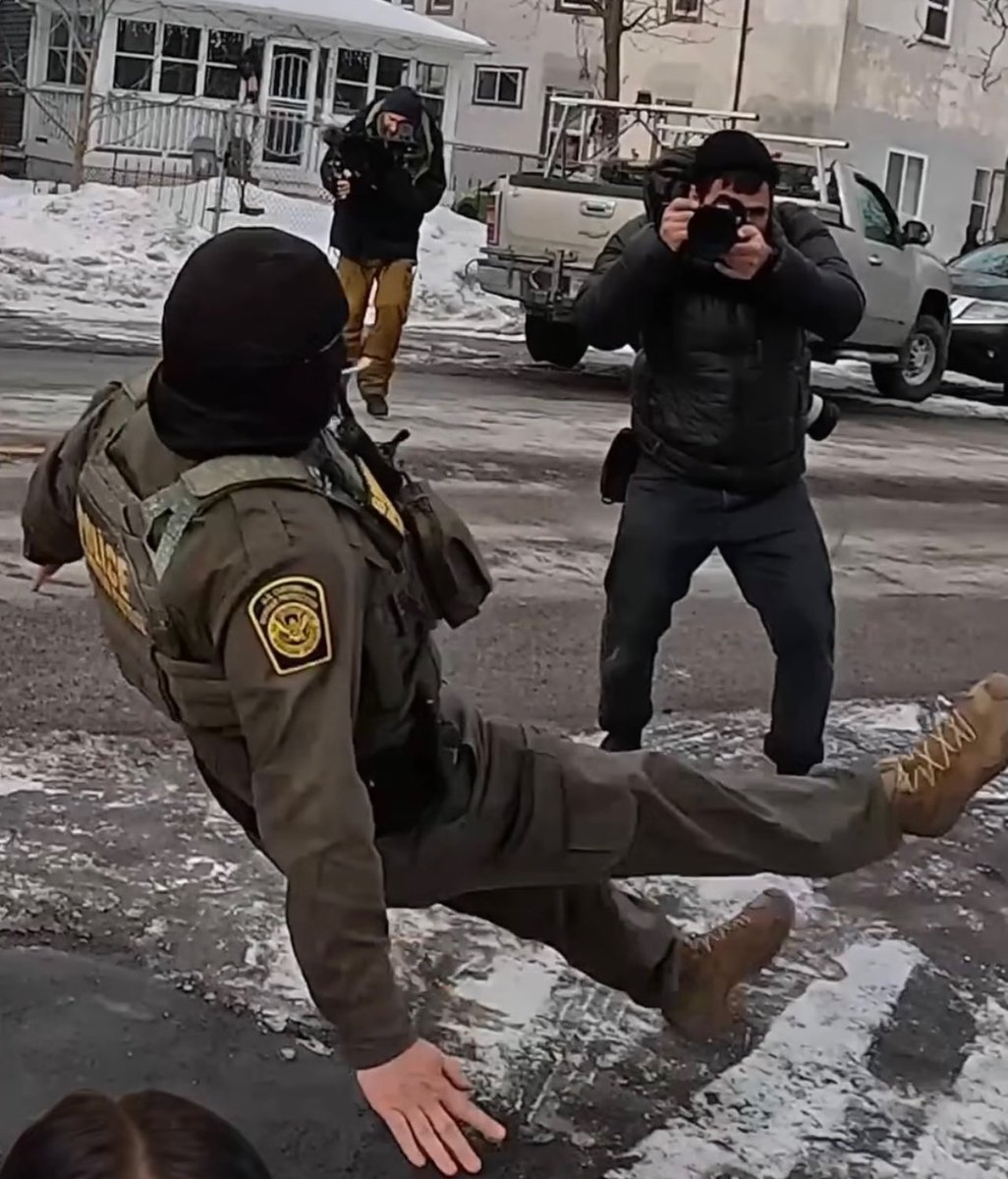 notsweetpatch's tweet image. the art             -             the artist