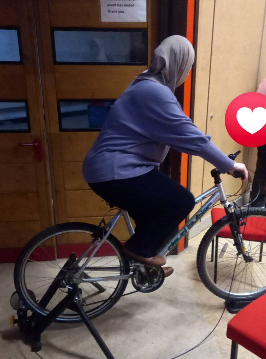 R-evolution tweet media