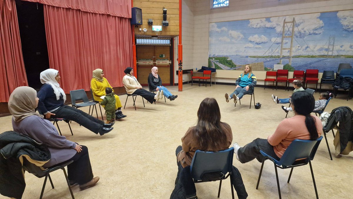 R-evolution tweet media