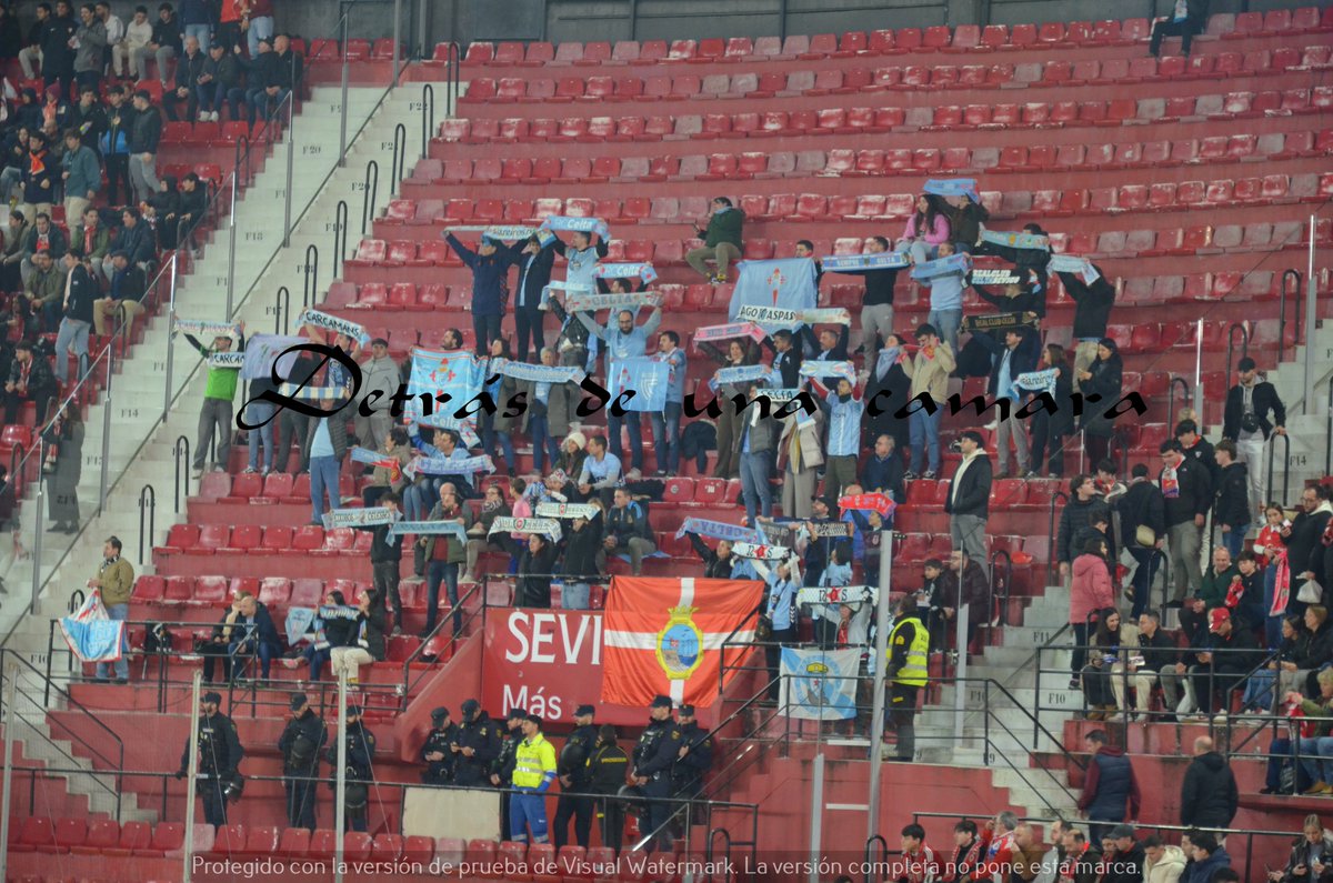 LA GRADA DETRÁS DE UNA CÁMARA tweet media